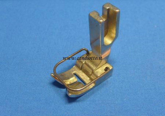 piedino 118 tessuto leggero